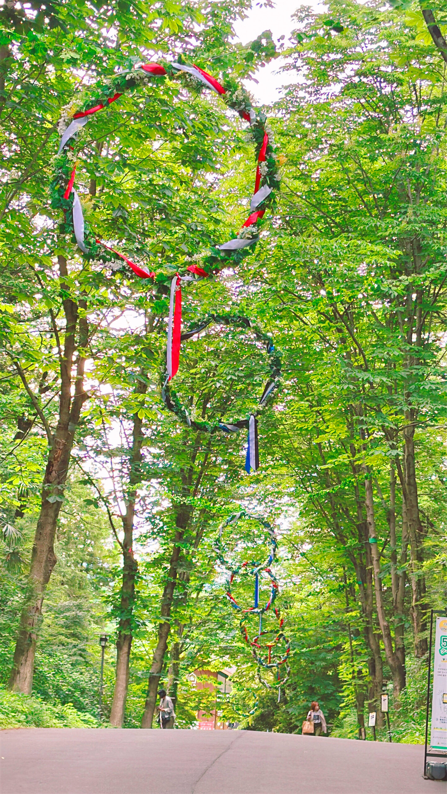 メッツァビレッジ 季節装飾 夏至祭1